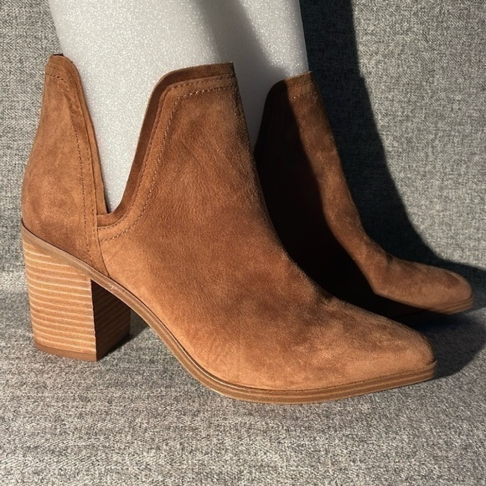 Steve Madden Havannah Women’s Suede Boots. NEW